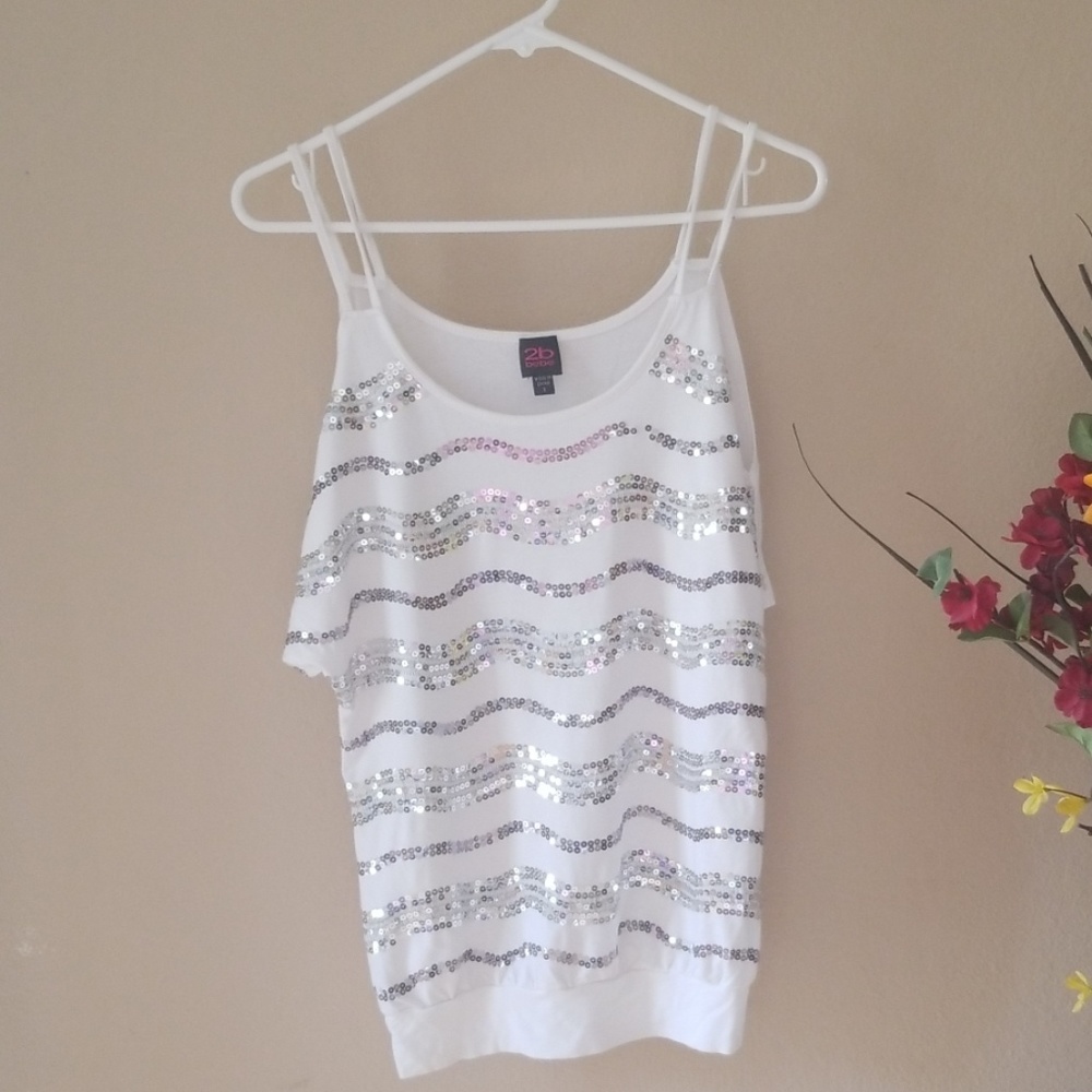 Bebe tank/ off 5he shoulder shirt